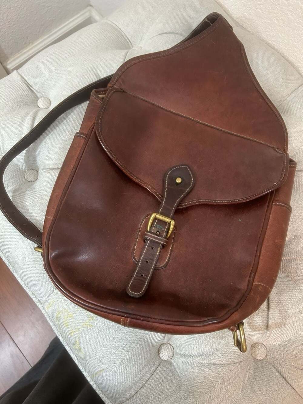 Levenger Genuine Leather Sling Backpack Crossbody Bag